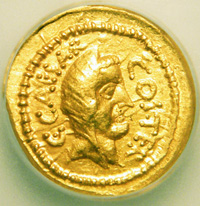 JULIUS CAESAR, c.46 BC, Gold AUREUS