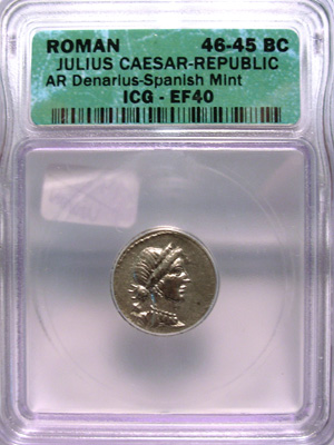 JULIUS CAESAR (46-45 BC) Silver Denarius/SPANISH MINT
